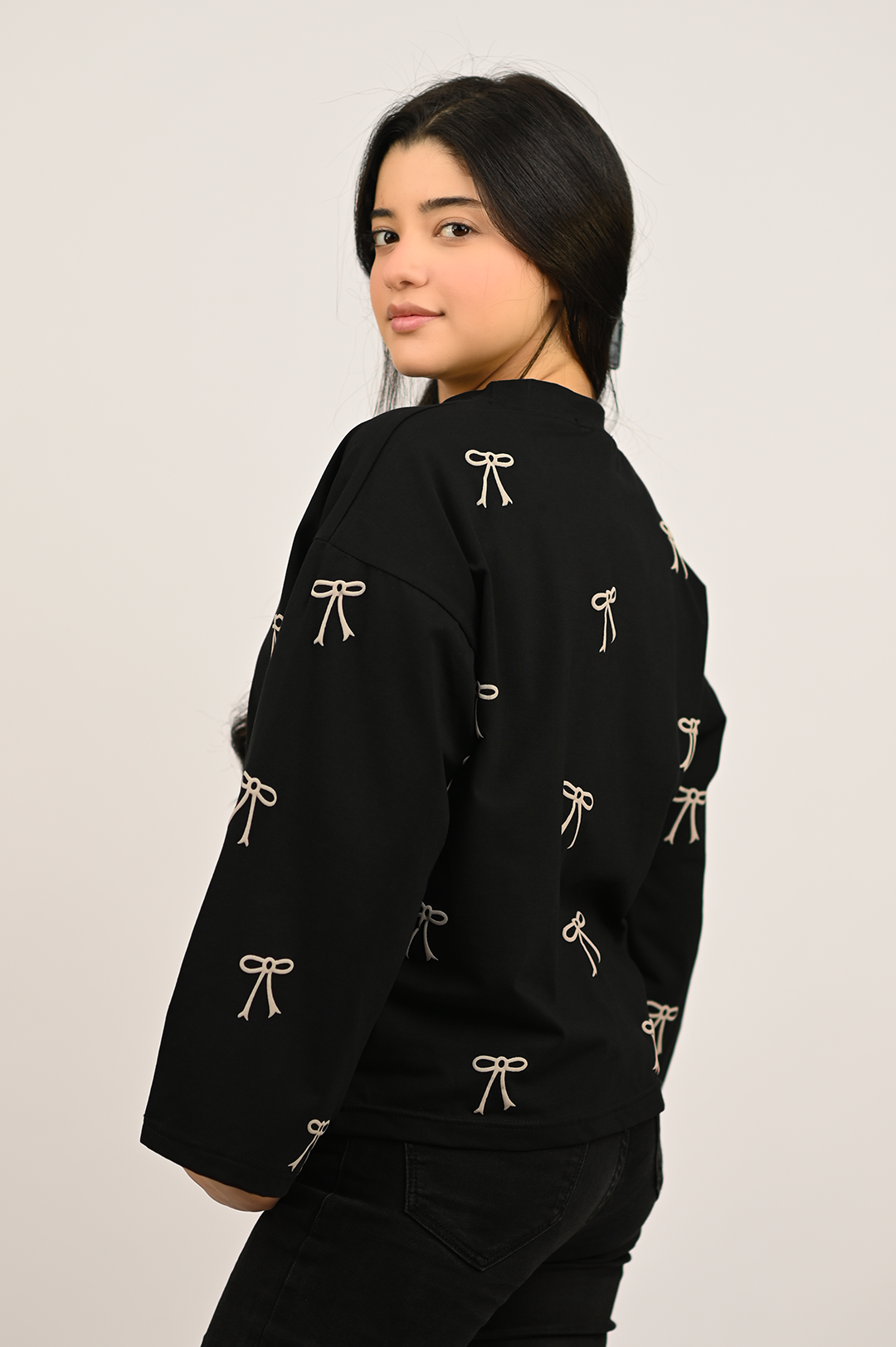 Foam Bows Sweatshirt